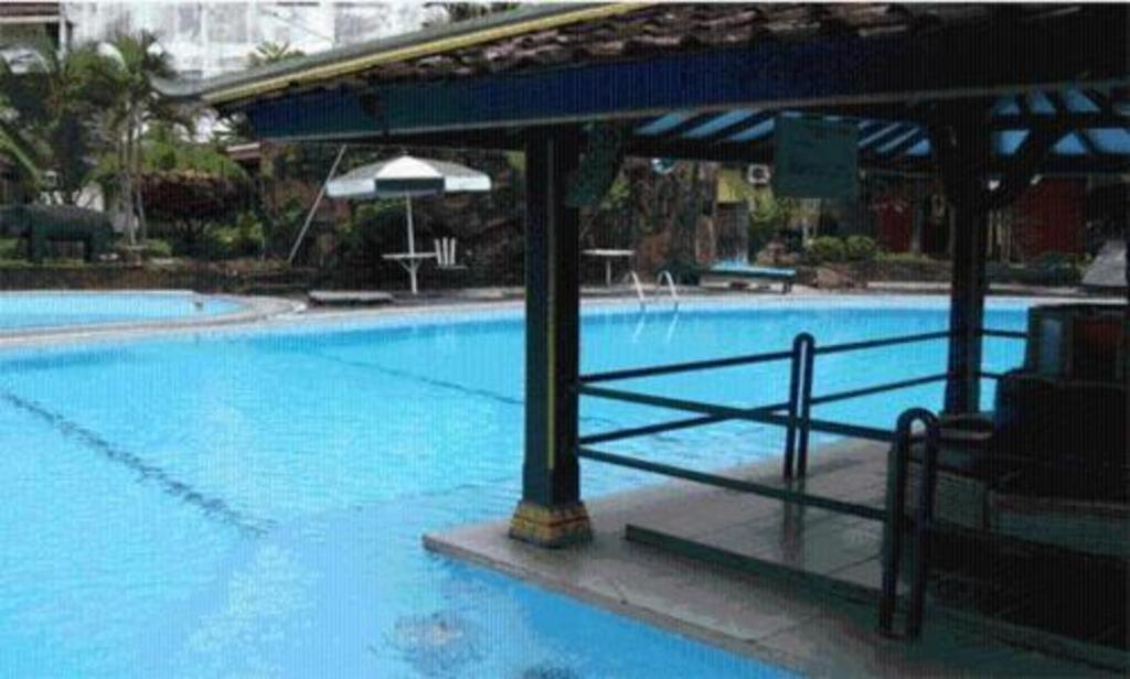 Hotel Batik Γιογκιακάρτα Εξωτερικό φωτογραφία