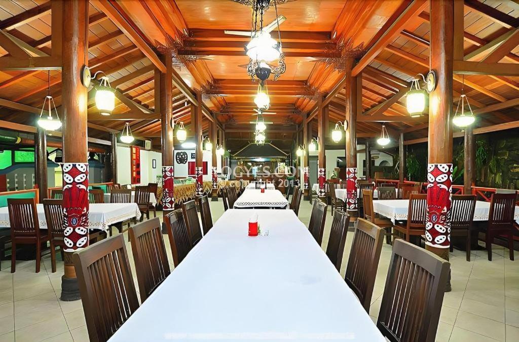 Hotel Batik Γιογκιακάρτα Εξωτερικό φωτογραφία