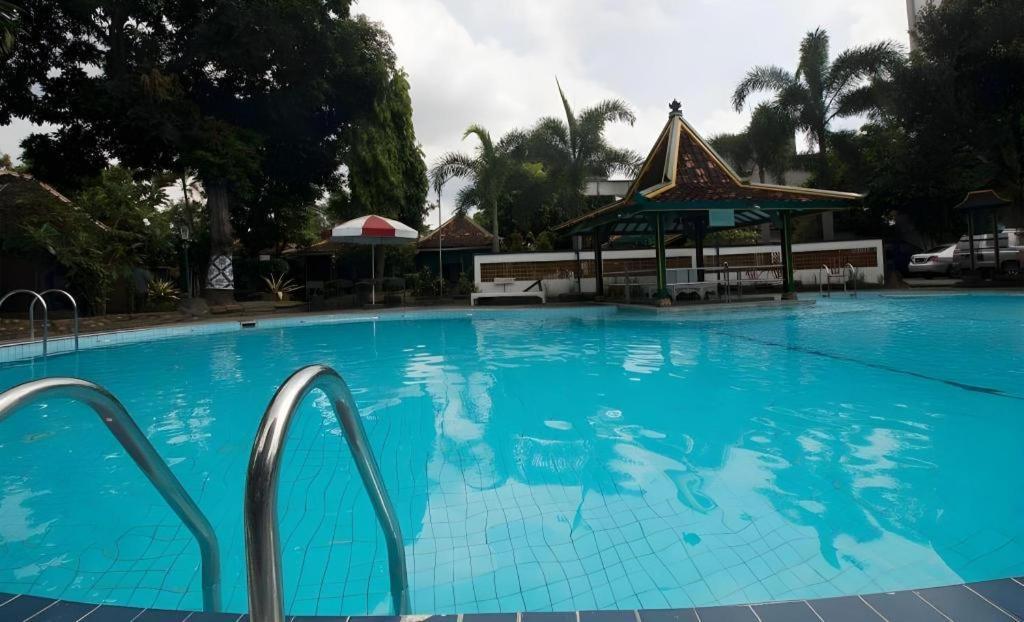 Hotel Batik Γιογκιακάρτα Εξωτερικό φωτογραφία