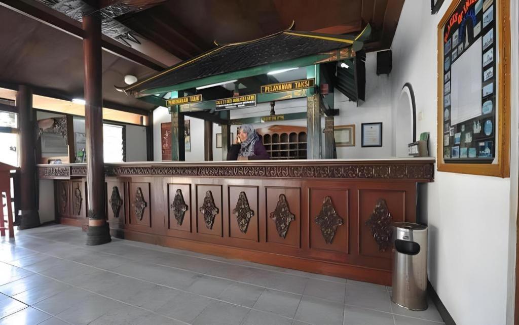 Hotel Batik Γιογκιακάρτα Εξωτερικό φωτογραφία